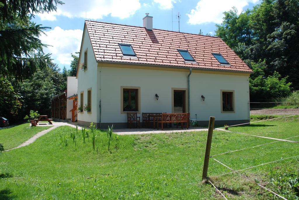 Ferienwohnung Penzion Staj Návary Exterior foto