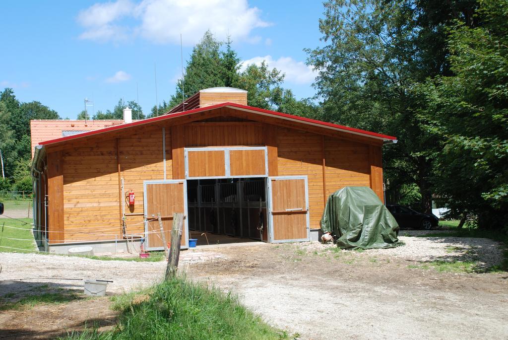 Ferienwohnung Penzion Staj Návary Exterior foto