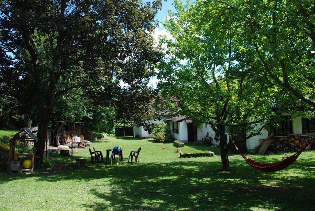 Ferienwohnung Penzion Staj Návary Exterior foto